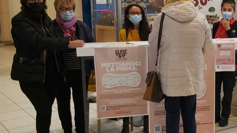 Stop alla tampon tax: c'è la firma del Comune di Forlì Stop alla tampon tax: c'è la firma del Comune di Forlì