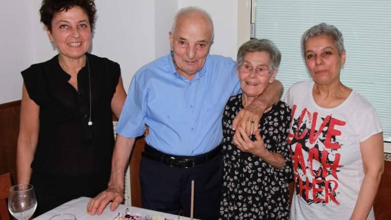 Rimini, il Bar Trattoria Zaganti compie 60 anni: una mostra fotografica per celebrarli Rimini, il Bar Trattoria Zaganti compie 60 anni: una mostra fotografica per celebrarli