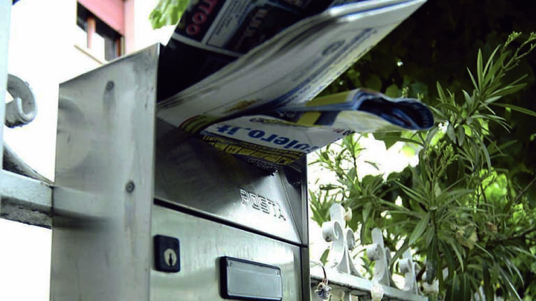 Rimini, migranti schiavi del porta a porta: denunciati 6 caporali Rimini, migranti schiavi del porta a porta: denunciati 6 caporali