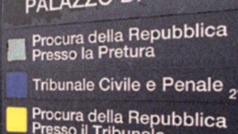 In video la mano morta all’infermiera non si vede, assolto 58enne di Faenza In video la mano morta all’infermiera non si vede, assolto 58enne di Faenza