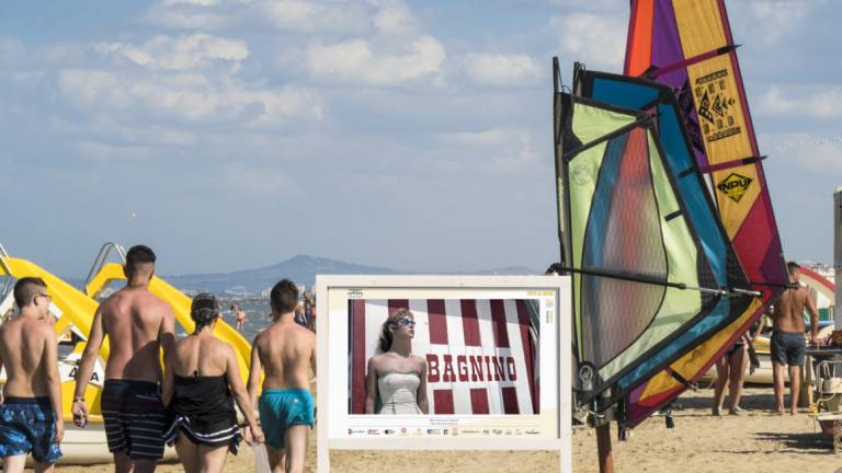 Rimini: Tutti al Mare!, da sabato 1 luglio la mostra al Bagno 47 Rimini: Tutti al Mare!, da sabato 1 luglio la mostra al Bagno 47