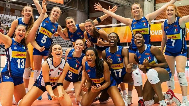Volley donne, la ravennate Beatrice Gardini festeggia il titolo mondiale Under 20 Volley donne, la ravennate Beatrice Gardini festeggia il titolo mondiale Under 20