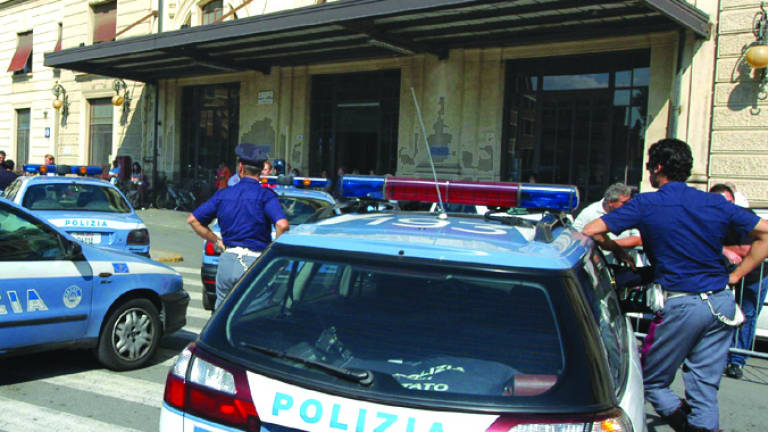 Forlì, bimbo di due anni solo sul treno Forlì, bimbo di due anni solo sul treno