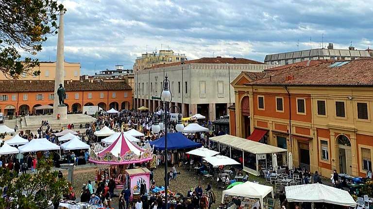 Lugo, oltre 15mila visitatori al Festival del vintage Lugo, oltre 15mila visitatori al Festival del vintage