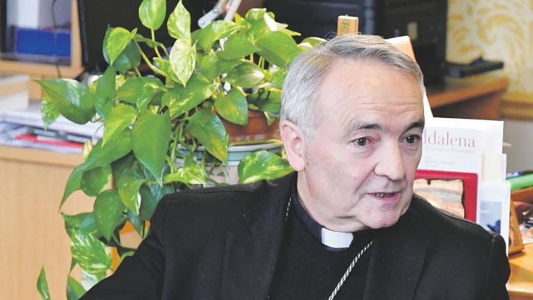 Forlì. Intervista al vescovo Corazza: “Guardiamo al futuro con gli occhi dei giovani. La crisi non è solo nelle vocazioni” Forlì. Intervista al vescovo Corazza: “Guardiamo al futuro con gli occhi dei giovani. La crisi non è solo nelle vocazioni”