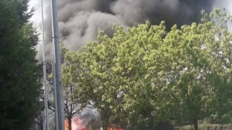 Ravenna, morto anche il marito ustionato nell'incendio del camper a Rozzano Ravenna, morto anche il marito ustionato nell'incendio del camper a Rozzano
