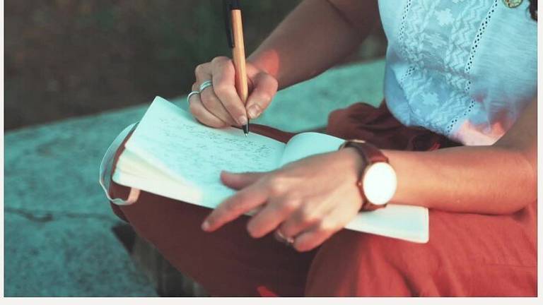 Cesena, hai ancora il tuo diario di scuola? Potrà fare parte di una mostra Cesena, hai ancora il tuo diario di scuola? Potrà fare parte di una mostra