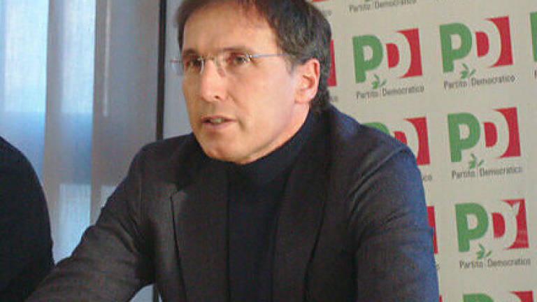 Elezioni. Assemblea Pd sospesa, si cerca nuova mediazione Elezioni. Assemblea Pd sospesa, si cerca nuova mediazione