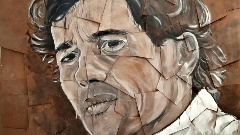 Imola, omaggio ad Ayrton Senna con un grande pannello murale