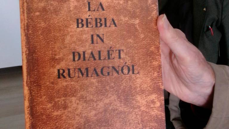 Cesena, la Bibbia tradotta in dialetto romagnolo in 13 anni di lavoro. E adesso Franco Alpini, 86enne, è all’opera con i Promessi sposi Cesena, la Bibbia tradotta in dialetto romagnolo in 13 anni di lavoro. E adesso Franco Alpini, 86enne, è all’opera con i Promessi sposi
