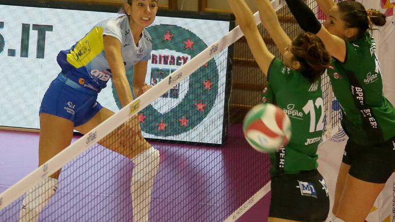 Volley A2 donne, l'Omag vince al debutto Volley A2 donne, l'Omag vince al debutto