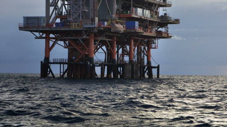Ravenna chiede all'Europa oltre 1,5 miliardi per il patto contro la CO2 Ravenna chiede all'Europa oltre 1,5 miliardi per il patto contro la CO2