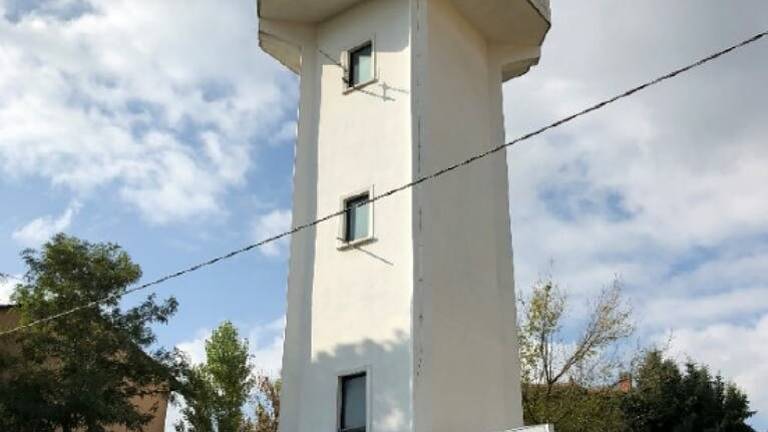 Gambettola, si elimina la torre dell'acquedotto senza esplosivo Gambettola, si elimina la torre dell'acquedotto senza esplosivo