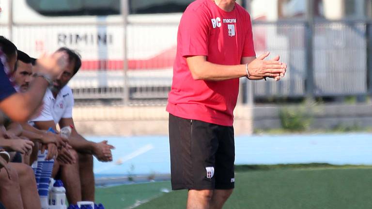 Calcio serie C, il Rimini: Fiducia totale in Cioffi Calcio serie C, il Rimini: Fiducia totale in Cioffi