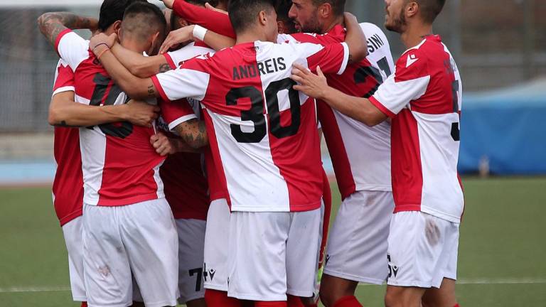 Calcio D, il Rimini vince il derby del Morgagni, tris del Ravenna Calcio D, il Rimini vince il derby del Morgagni, tris del Ravenna
