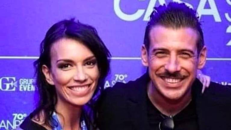 La massaggiatrice riminese dietro le quinte del Festival di Sanremo: «Da Ultimo a Rodriguez, vi racconto di cantanti e vip» La massaggiatrice riminese dietro le quinte del Festival di Sanremo: «Da Ultimo a Rodriguez, vi racconto di cantanti e vip»