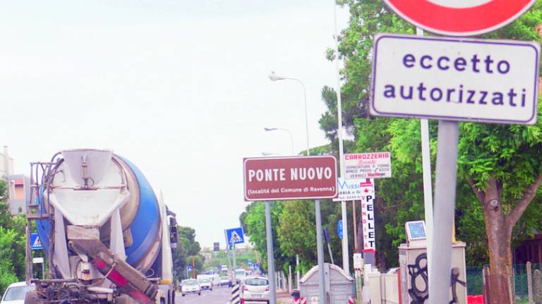 Ravenna, arriva il sistema contro i tir che passano da Ponte Nuovo Ravenna, arriva il sistema contro i tir che passano da Ponte Nuovo