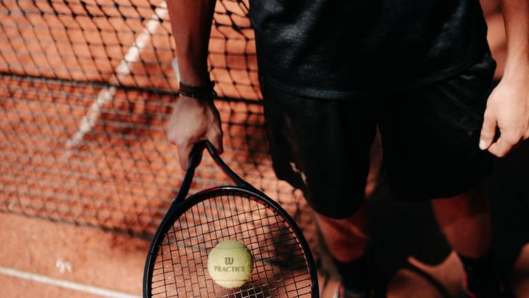 Tennis, Torneo del Turista: Zannoni e Moretti superano il 4° turno Tennis, Torneo del Turista: Zannoni e Moretti superano il 4° turno