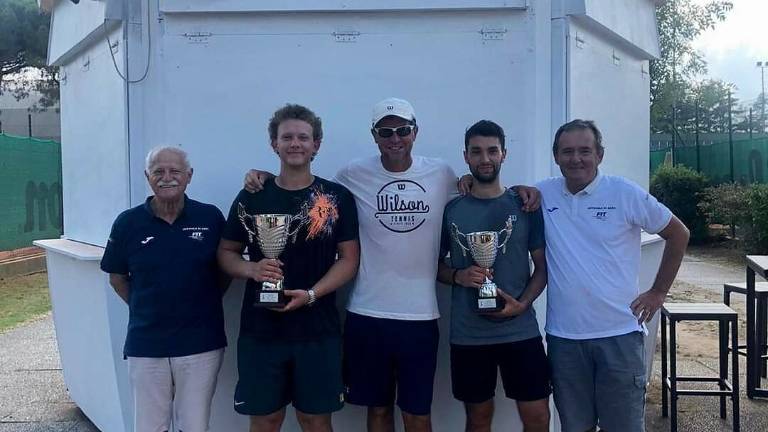 Tennis, Enea Castelvetro vince il Memorial Cortesi Tennis, Enea Castelvetro vince il Memorial Cortesi