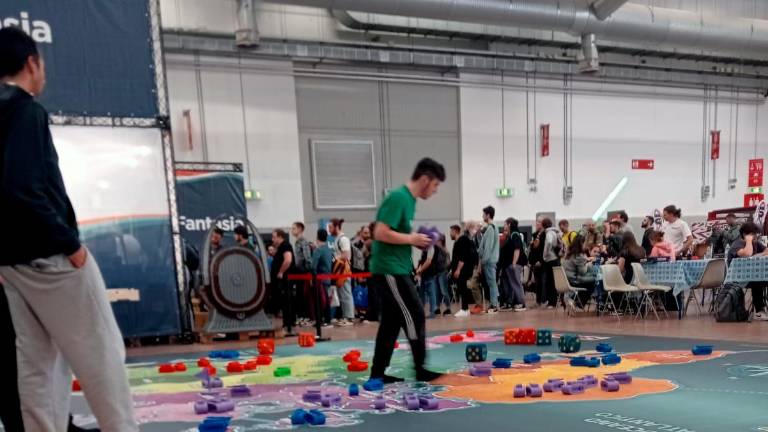 Nel mondo di “Play”: la fiera del gioco da tavolo dove torni ragazzino VIDEO Nel mondo di “Play”: la fiera del gioco da tavolo dove torni ragazzino VIDEO