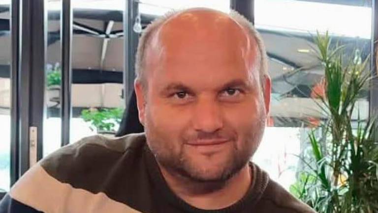 Astrit Elezi, morto in un tragico incidente sul lavoro Astrit Elezi, morto in un tragico incidente sul lavoro
