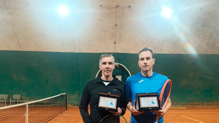 Tennis, Pratelli e Fiandri vincono il torneo Veterani al Forum Tennis, Pratelli e Fiandri vincono il torneo Veterani al Forum