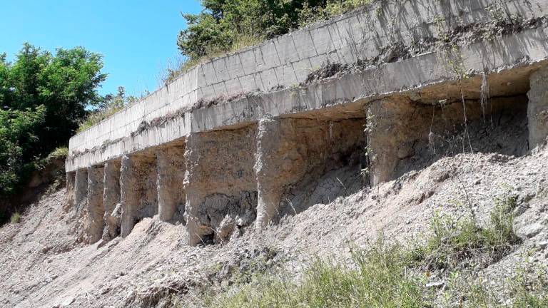 Verghereto, strada interrotta da una frana da tre mesi: i residenti minacciano azioni legali Verghereto, strada interrotta da una frana da tre mesi: i residenti minacciano azioni legali