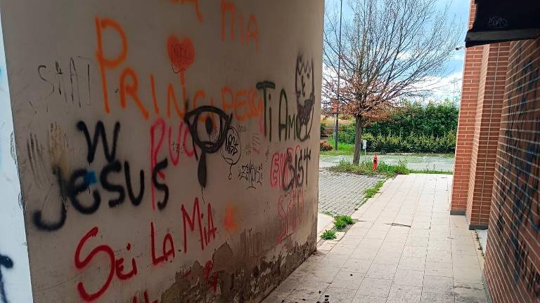 Savignano, l’allarme dal quartiere Valle Ferrovia «Furti, truffe e troppo degrado» Savignano, l’allarme dal quartiere Valle Ferrovia «Furti, truffe e troppo degrado»