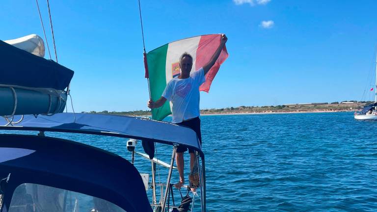 Rimini, il senatore Croatti dalla Global Sumud Flotilla: “Col vento in poppa, avanti verso Gaza” Rimini, il senatore Croatti dalla Global Sumud Flotilla: “Col vento in poppa, avanti verso Gaza”