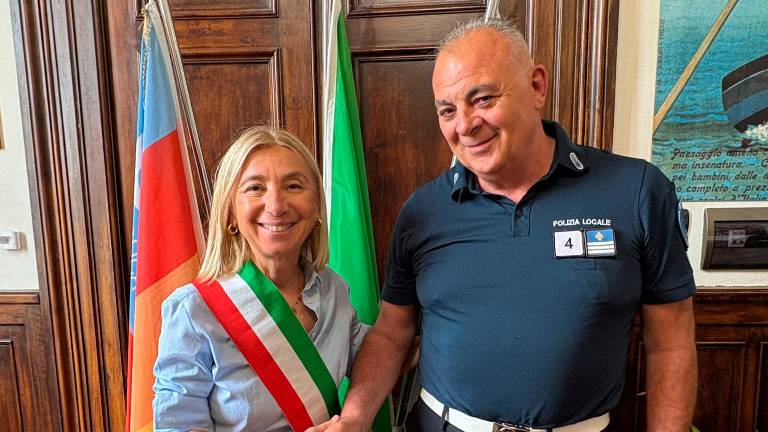 Cattolica, in pensione lo storico vigile dopo oltre 40 anni di servizio: “È stato un onore” Cattolica, in pensione lo storico vigile dopo oltre 40 anni di servizio: “È stato un onore”