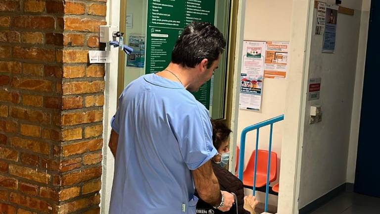Sanità in Romagna. Partono i Cau: dal mal di testa alle punture di insetto, l’elenco dei sintomi per cui presentarsi GALLERY Sanità in Romagna. Partono i Cau: dal mal di testa alle punture di insetto, l’elenco dei sintomi per cui presentarsi GALLERY