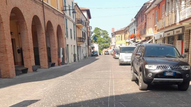 Roncofreddo, multano il verduraio mentre scarica la merce: “rivolta” in paese Roncofreddo, multano il verduraio mentre scarica la merce: “rivolta” in paese