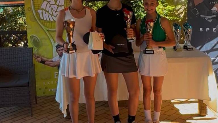 Tennis, Barbieri e la Rondinelli vincono la Coppa delle Viole Tennis, Barbieri e la Rondinelli vincono la Coppa delle Viole