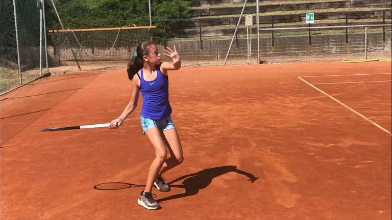Tennis, Carolina Bondi parte alla grande a Viserba Tennis, Carolina Bondi parte alla grande a Viserba