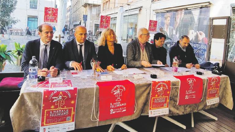 La presentazione dell’Oscar della vetrina La presentazione dell’Oscar della vetrina