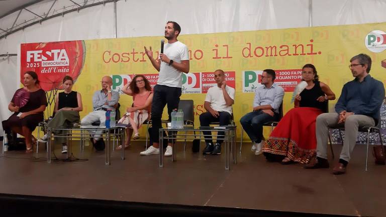 L’intervento del sindaco Lattuca all’incontro tra la Giunta e i cittadini alla Festa dell’Unità L’intervento del sindaco Lattuca all’incontro tra la Giunta e i cittadini alla Festa dell’Unità
