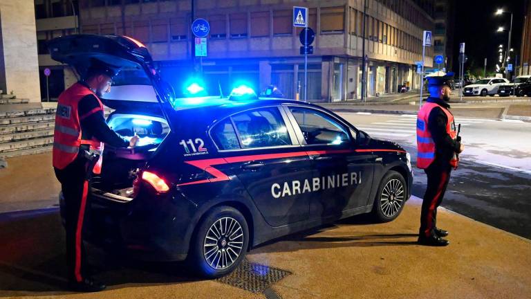Forlì, ruba vestiti al centro commerciale: arrestato dai Carabinieri Forlì, ruba vestiti al centro commerciale: arrestato dai Carabinieri