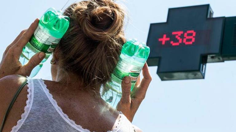 Caldo, in Emilia-Romagna 1,6 gradi più rispetto alla media. A Ravenna 33 giorni di disagio Caldo, in Emilia-Romagna 1,6 gradi più rispetto alla media. A Ravenna 33 giorni di disagio