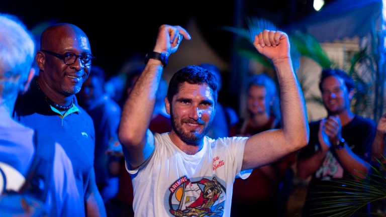 Luca Rosetti all’arrivo a Guadeloupe con la maglia del Club Nautico Rimini Luca Rosetti all’arrivo a Guadeloupe con la maglia del Club Nautico Rimini
