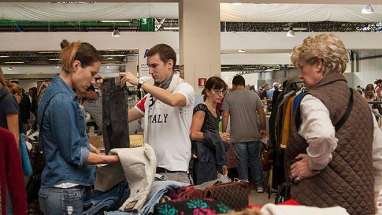 Forlì. Domenica c’è “Commercianti per un giorno”: mercatino del riuso, riciclo, recupero e hobbistica Forlì. Domenica c’è “Commercianti per un giorno”: mercatino del riuso, riciclo, recupero e hobbistica