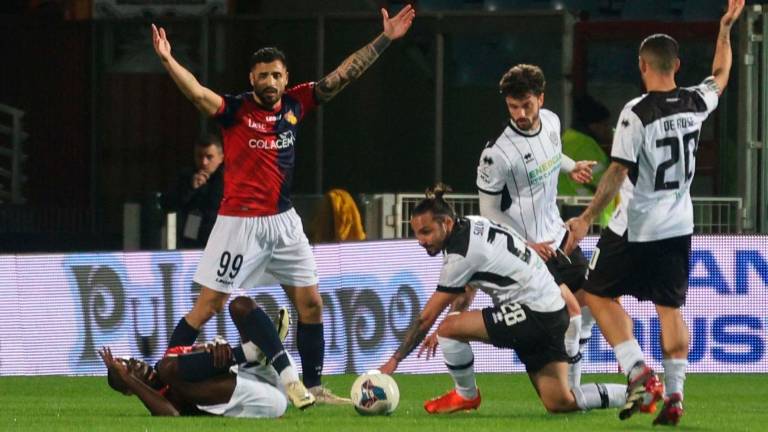 La punta del Gubbio Gabriele Bernardotto nel match contro il Cesena al Manuzzi (Zanotti)