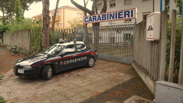 Ravenna. Si masturba davanti ai bagnanti, denunciato a Lido di Savio Ravenna. Si masturba davanti ai bagnanti, denunciato a Lido di Savio