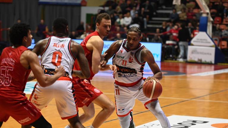 Basket A2, Unieuro e Rbr, il campionato segna l’ora esatta Basket A2, Unieuro e Rbr, il campionato segna l’ora esatta