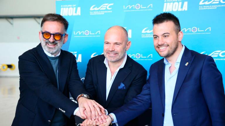 Wec 2024 a Imola, si alza il sipario VIDEO GALLERY Wec 2024 a Imola, si alza il sipario VIDEO GALLERY