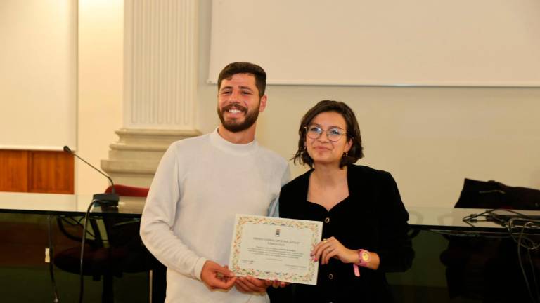 “Cesena città della pace” ha premiato la resistenza non violenta in Palestina “Cesena città della pace” ha premiato la resistenza non violenta in Palestina