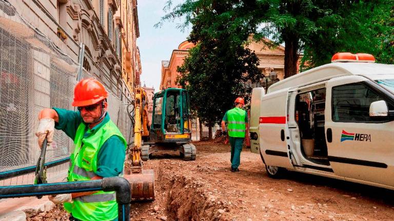 Mercato Saraceno, via al cantiere Hera per la rete fognaria a Linaro Mercato Saraceno, via al cantiere Hera per la rete fognaria a Linaro