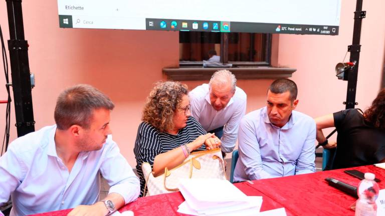 Castel Guelfo, la Regione presenta il piano anti alluvioni per il Sillaro Castel Guelfo, la Regione presenta il piano anti alluvioni per il Sillaro