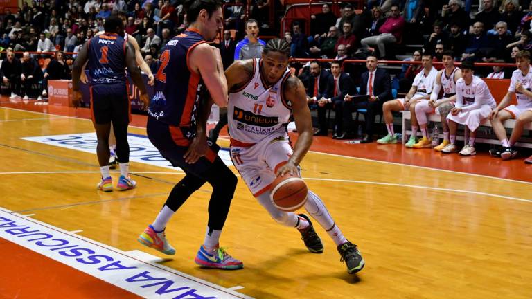 Xavier Johnson riprende il suo posto in squadra dopo aver scontato il turno di squalifica foto fabio blaco