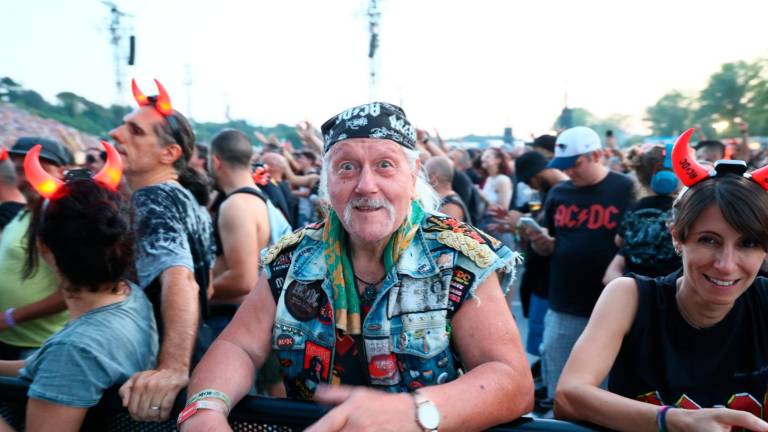 Imola, lo spettacolo potente degli AC/DC nella storia della musica rock e dell’autodromo le foto del concerto FOTOGALLERY MMPH Imola, lo spettacolo potente degli AC/DC nella storia della musica rock e dell’autodromo le foto del concerto FOTOGALLERY MMPH