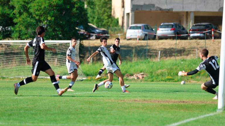 Cristian Shpendi si appresta a segnare il gol dell’1-0 su assist di Dimitri Bisoli (foto Gianmaria Zanotti) Cristian Shpendi si appresta a segnare il gol dell’1-0 su assist di Dimitri Bisoli (foto Gianmaria Zanotti)